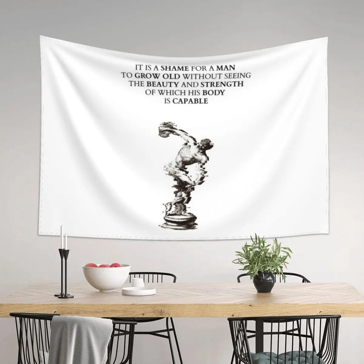 Es una vergüenza para un hombre crecer viejo sin ver la belleza y la fuerza de que su cuerpo es capaz - Sócrates antiguo Tapestry