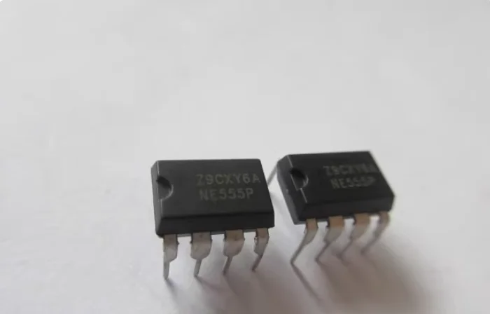 NE555 NE555P Programming Oscillator Timer DIP-8 Integrated Circuit for Direct Insertion