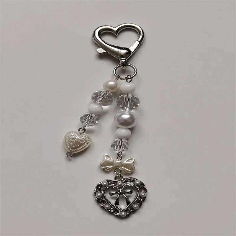 White pearl bow & heart keychain handmade love keychain Lace Heart freshwater pearl crystal y2k coquette Aesthetic keychain