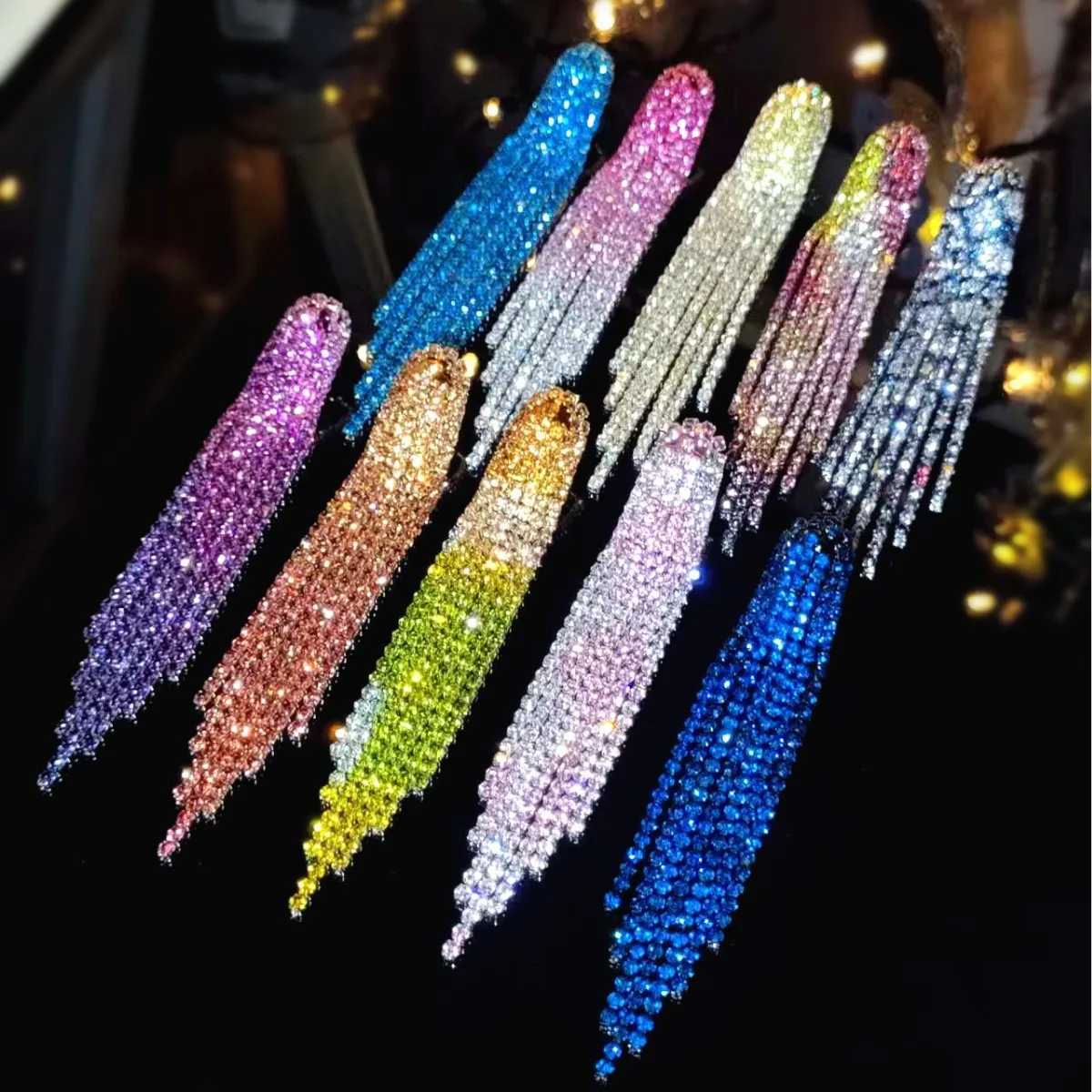 Source: Multiple colors, elegant luxurious ultra-glitter rhinestone long tassel earrings for women, fashionable stud earrings