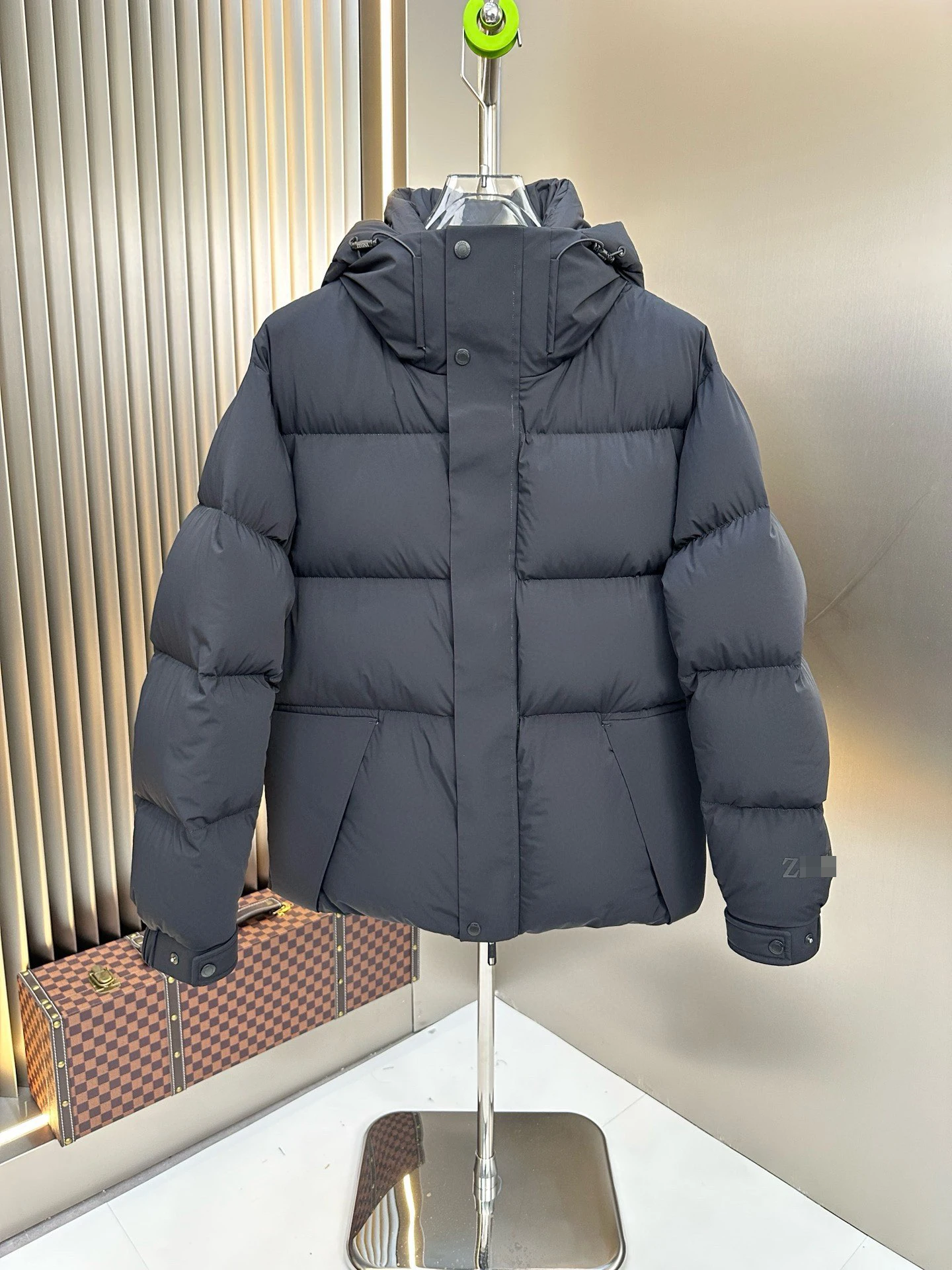 2024 DIKU JING  Autumn/Winter Men\'s Original Pure 90 Down Jacket! Noble bloodline, fluffy and full of cold keeping artifacts