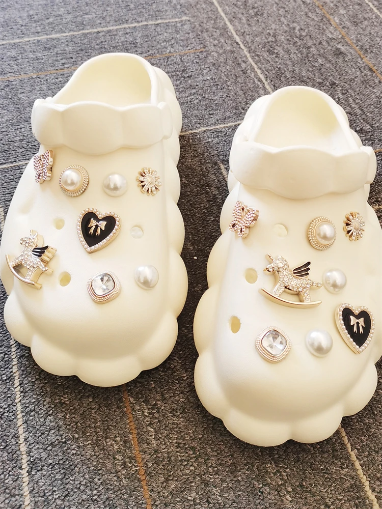 16-teiliges Set Himmlische Pferde-Blumen-Schuhcharms DIY-Zubehör Schmetterling Schleife Clogs Schuhschnallen Dekorationen Herzförmige Schuhclips – Detail 6