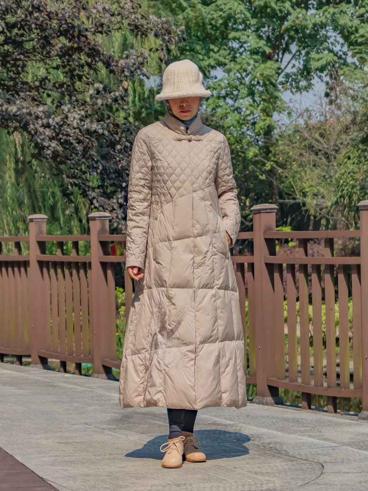 

Winter New Sle Embroidered Chinese Sle Stand Collar Button Thiened Warm Medium Length Lightweight down Jaet