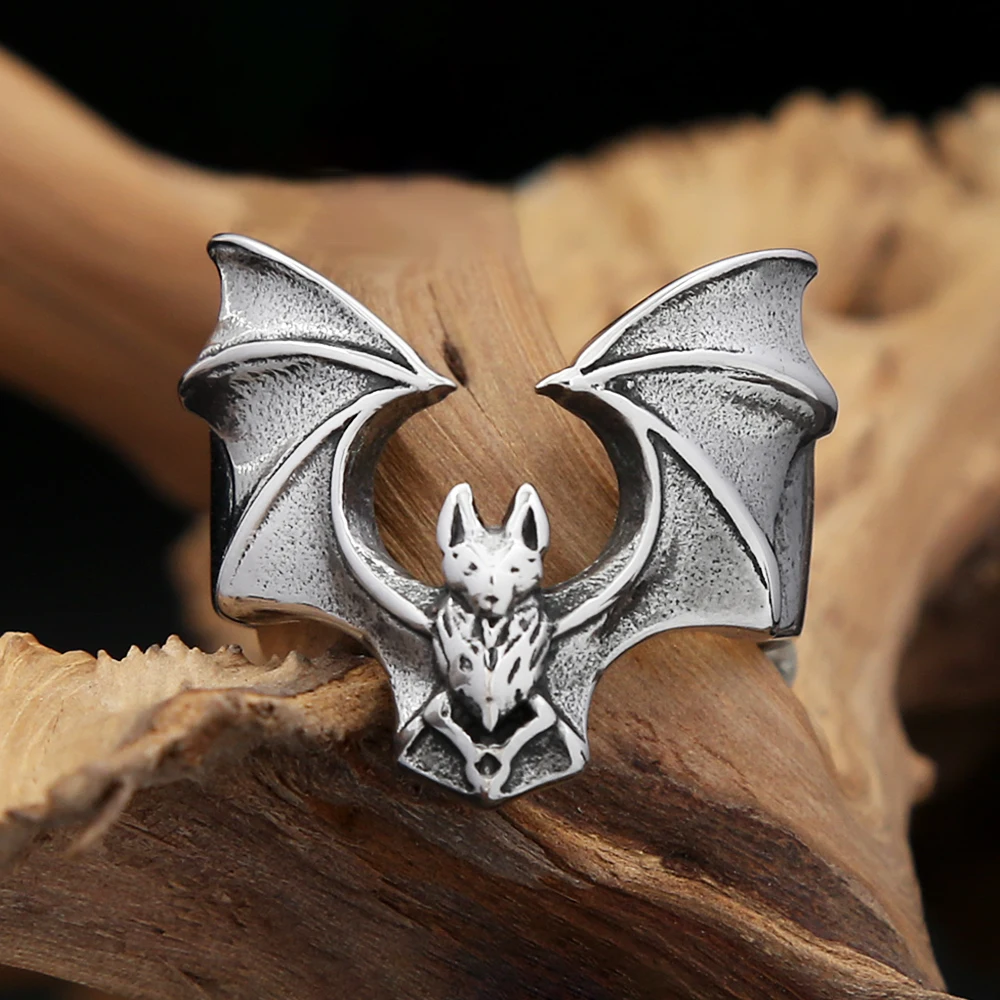 Vintage Punk 316L Stainless Steel Cute Bat Rings For Men Women Fashion Biker Animal Ring Creative Party Amulet Jewelry Wholesale