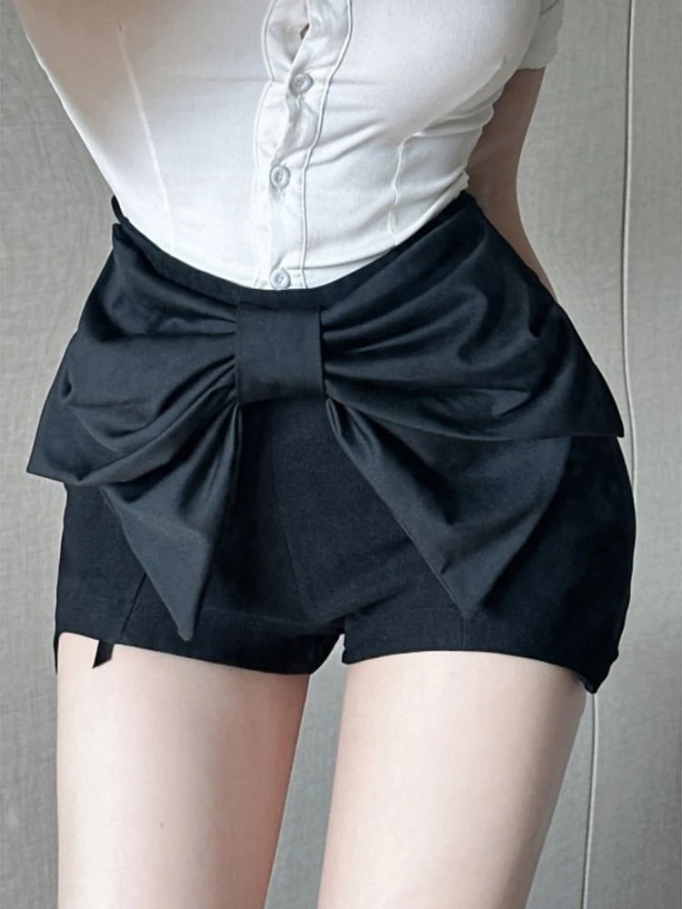 French Style Hot Girl Bow Design High Waist Elastic Versatile Women's Summer 2025 Black Irregular Slim Fit Casual Shorts