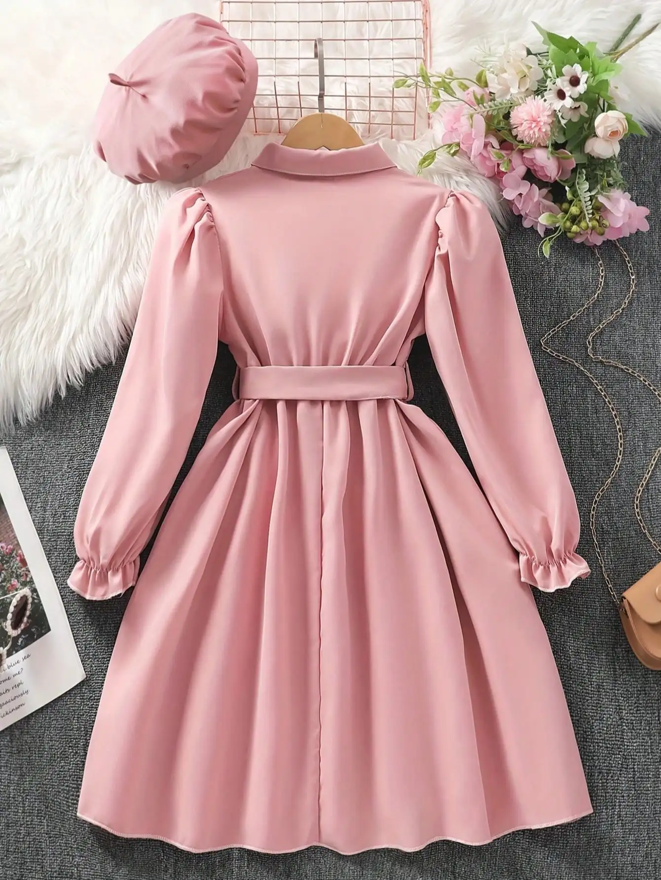 Elegant long sleeved lapel dress with belt, suitable for casual wear in winter, popular style