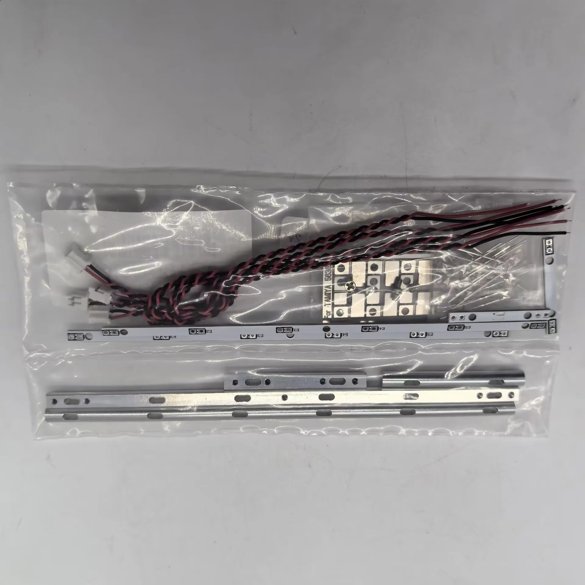 

RC LED Side Skirt Bottom Light Accessories for 1/14 Tamiya RC Truck Trailer Tipper 56362 For VOLVO FH16 DIY Car Parts