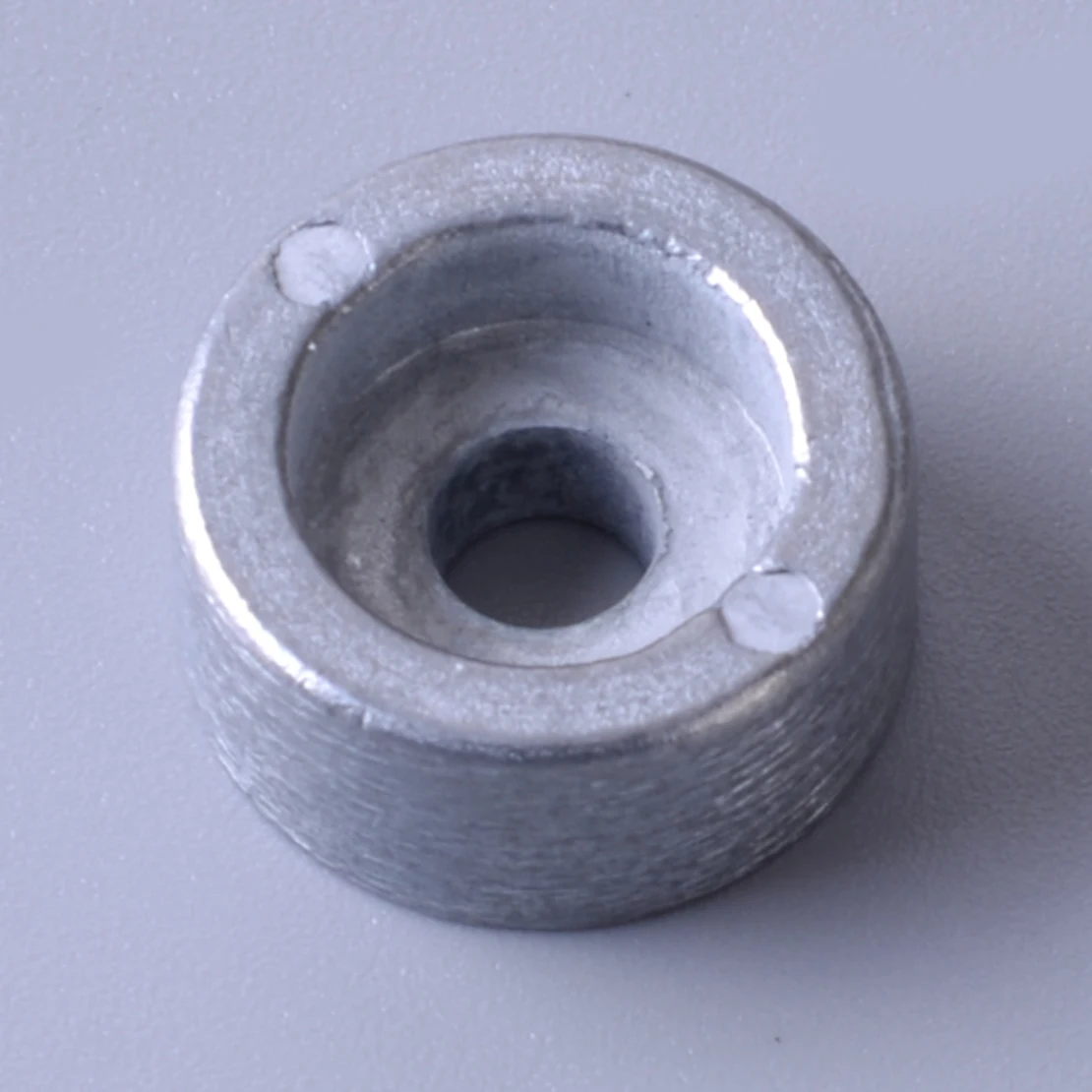 

55321-87J01 Silver Round Zinc Block Anode 55321-87J00 Fit for Suzuki Outboard Motor 4 Stroke 15HP 30HP 50HP 9.9HP