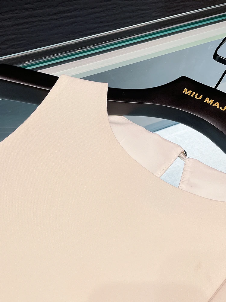 سترة نسائية عالية الجودة بدون أكمام بتصميم عقدة فراشة وتنورة نصفية بتصميم زهور ثلاثية الأبعاد، مجموعة من قطعتين لفصل الصيف، ط...