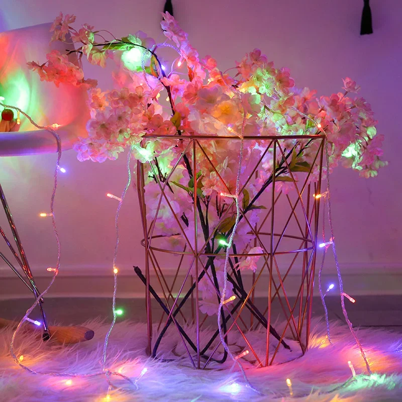 Festone di Natale Ghiacciolo LED Stringa di luce Spina UE 220V Fata natalizia Ghirlanda Lampada per la decorazione della stanza del giardino della festa nuziale