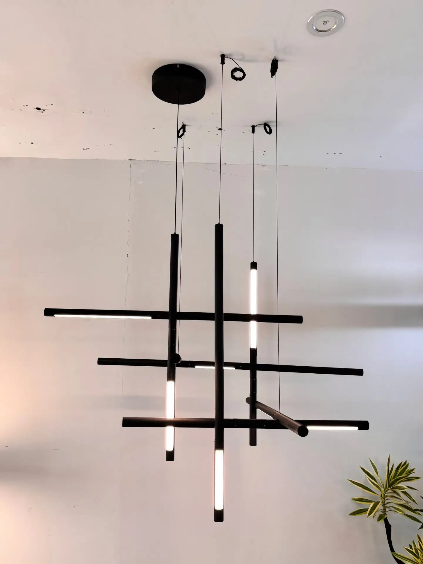 Living Room Hotel Designer Custom Pendant LED Light Long Line Chandelier in Stairwell