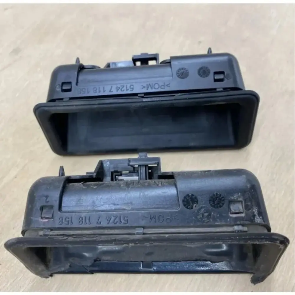 

Black Car Rear Door Boot Switch Upgraded Trunk Handle for BMW 1/3/5/X1/X5/X6 Series E60-61 E70-71 E82 E84 E88 E90-93