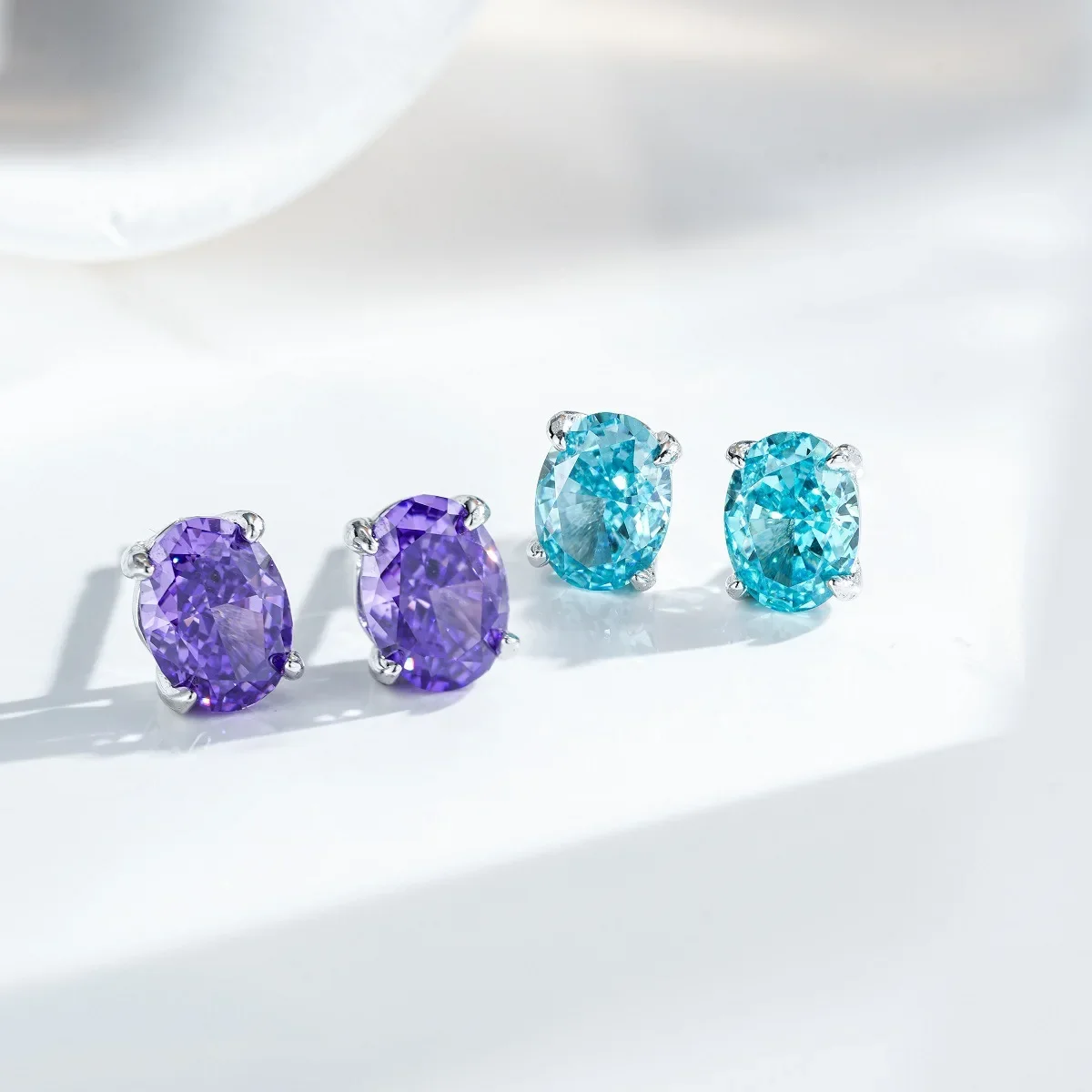 PT950 Platinum Classic Four-prong Earrings for Women  Ice Flower Cut  Radiant Cut Purple Diamond  Purple Energy Flowing Eastward