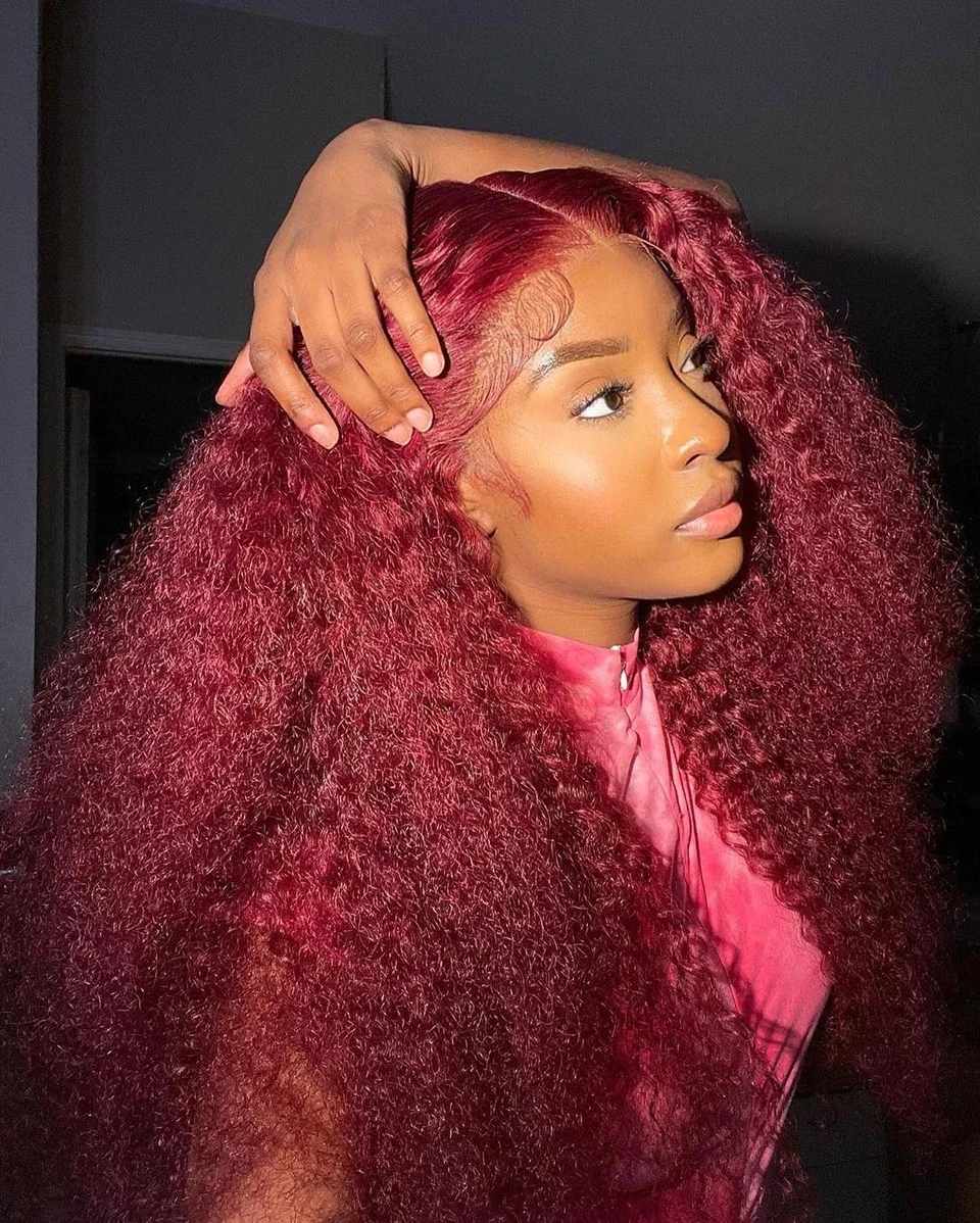 

36-дюймовый 99J Бордовый 13x4 Прозрачный вьющийся парик из натуральных волос на фронтальной части шнурка для женщин Красный цветной водный парик с глубокими волнами на шнуровке