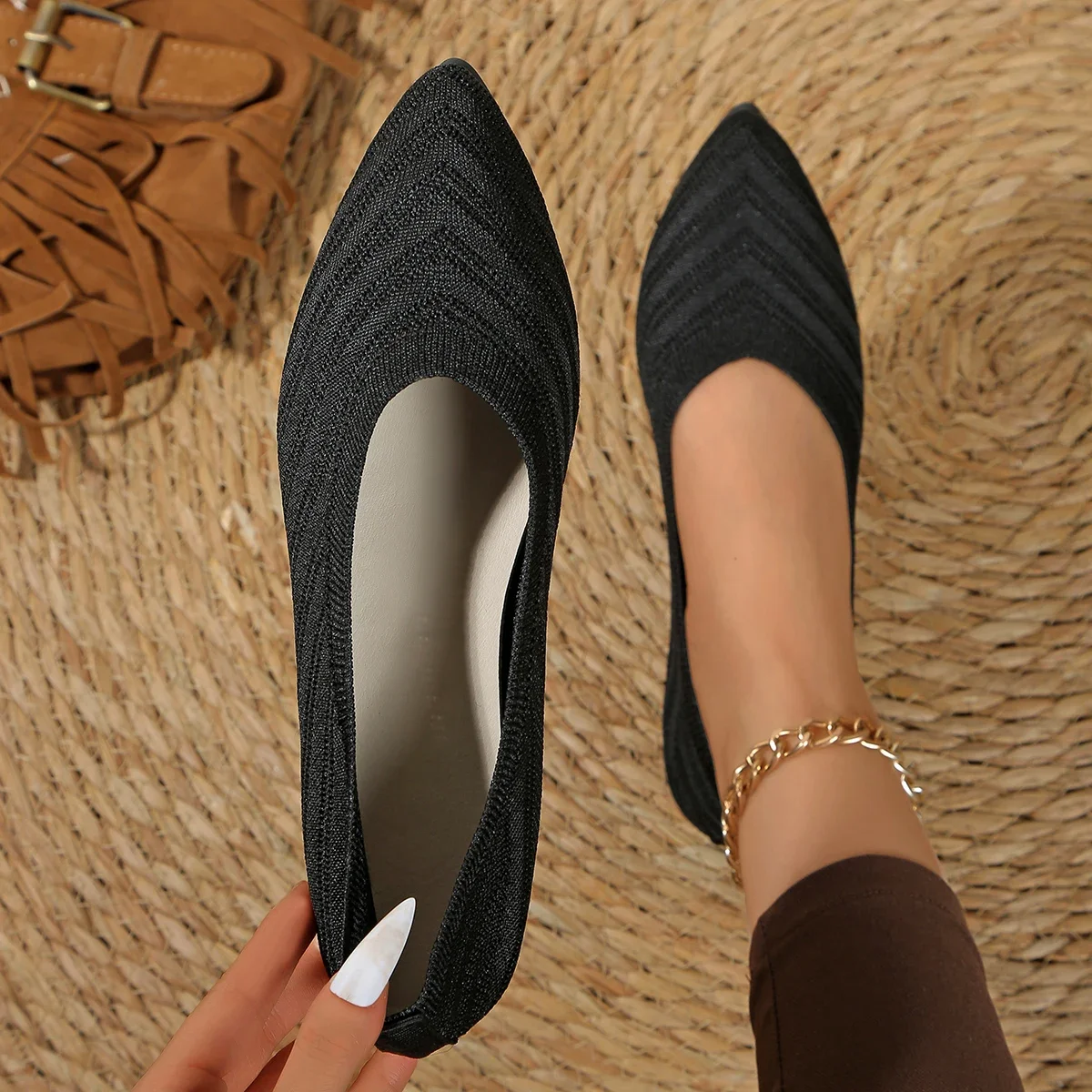 2025 New Women Flats Pointed Toe Casual Knitted Slip on Loafers Breathable Shoes Women Ballet Sneakers Women Zapatos De Mujer