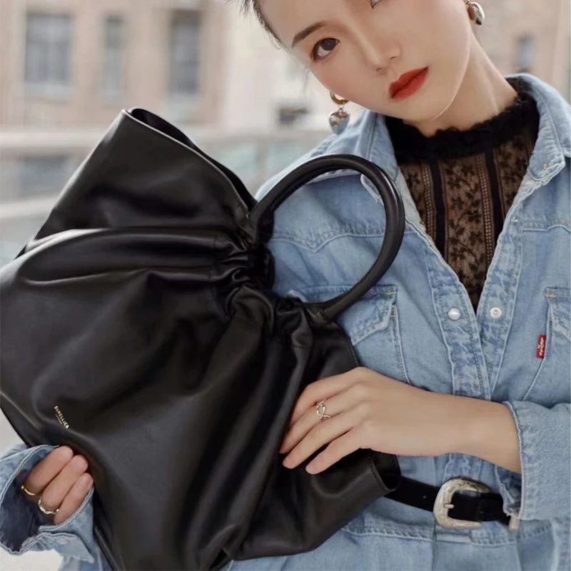 Borsa da donna In pelle bovina a strati superiori nel 2023 nuove borse a catena a mano pieghettate Premium da donna borsa a tracolla di lusso di marca di design