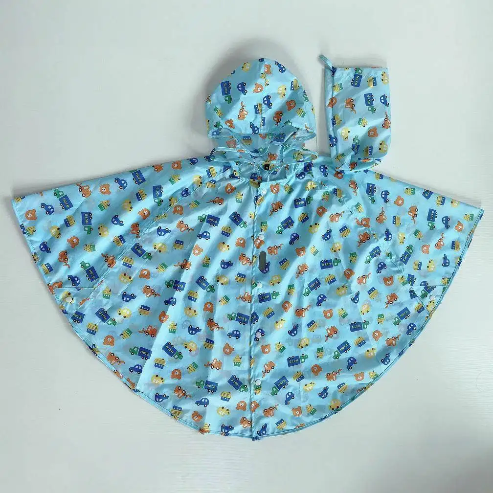 

Легкий быстросохнущий дождевик для детей: модный плащ-пончо для детского сада и автокресла