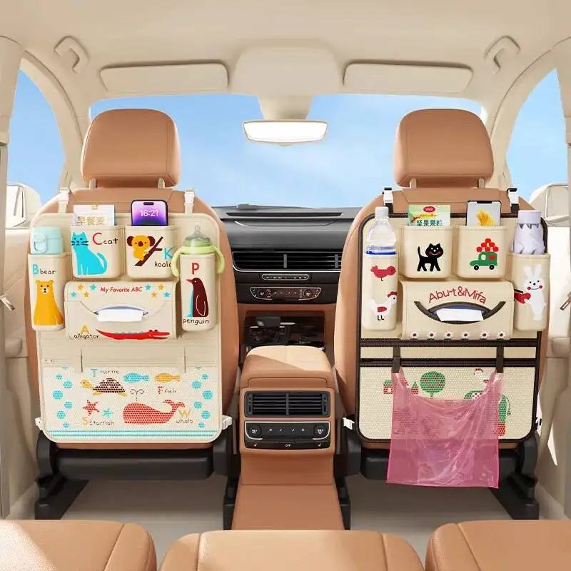 Acessórios práticos para o interior do carro, uma coleção completa de gadgets úteis, bolsa de transporte, suporte de armazenamento.