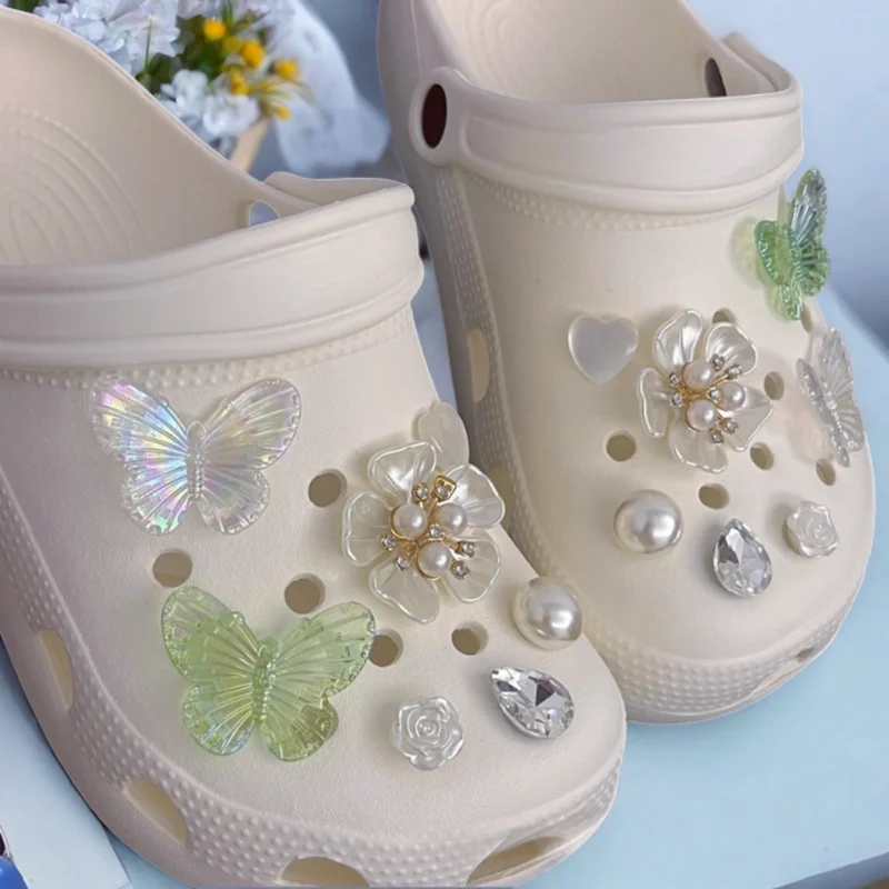 novos-berloques-de-moda-para-sapatos-com-furos-decoracao-de-fivelas-para-sapatos-com-borboletas-verdes-e-flores-para-sandalias-tamancos-e-presentes-infantis