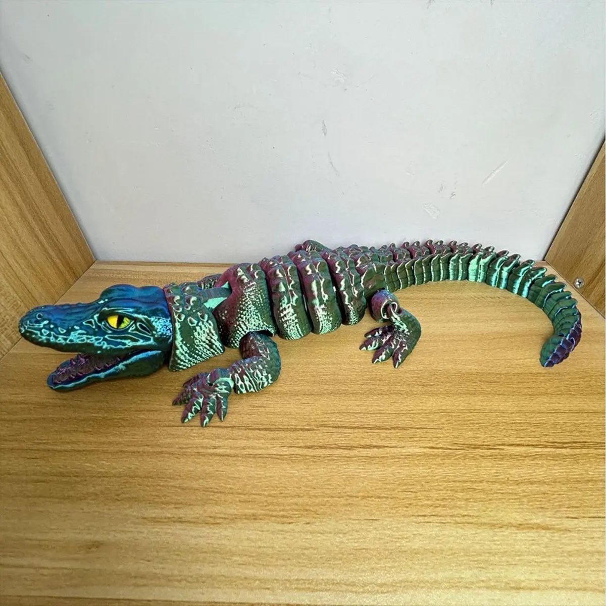 Room Decoration 3D Printed Alligator Articular Movable Gifts Rotatable Office Home Desktop Decorations Crafts Decor