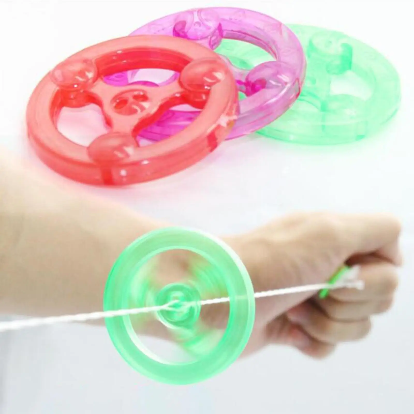 LED Light Up Flywheel Toys Random Color Pull String for Children Toy Spinning Top Rope Toy Hobby