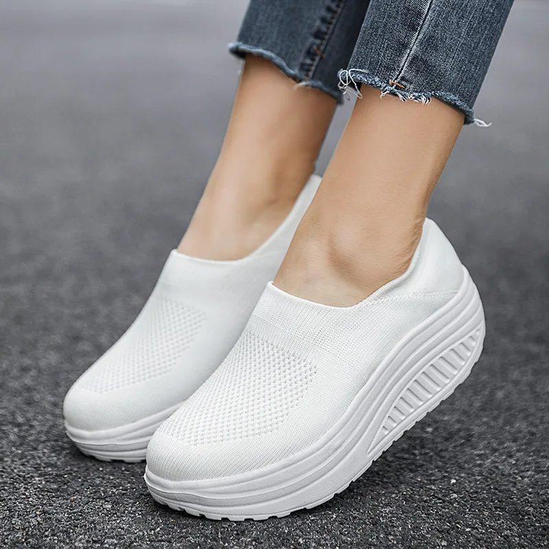 Platform Sneakers for Women 2023 Mesh Lightweight Female Flat Tennis Shoes Zapatos Mujer Woman Loafers Slip-On Mom Walking Shoes