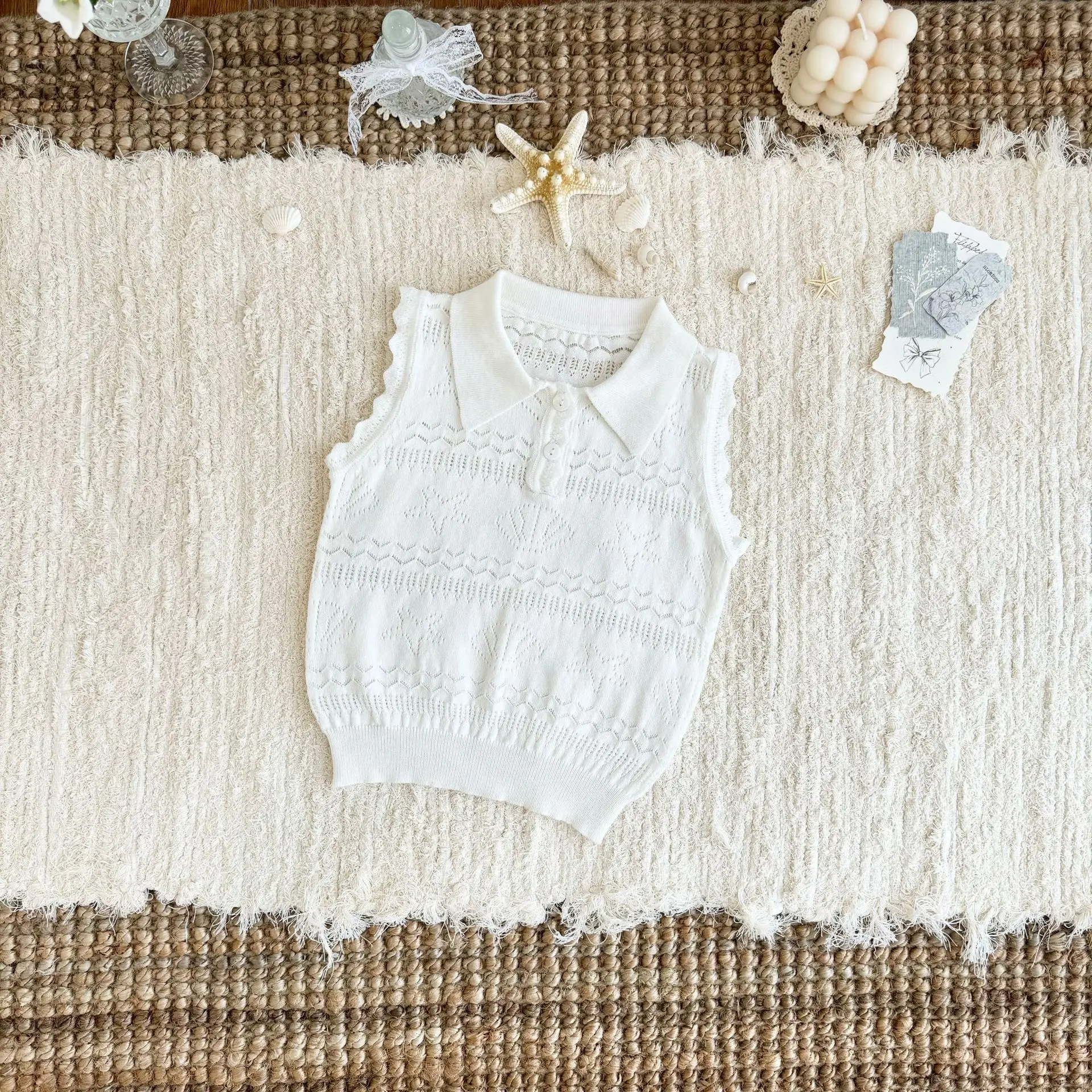 26 new girls' knitted vest hollow breathable cotton thread sleeveless knitted sweater knitted vest