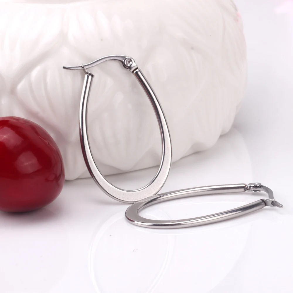 Neue Klassische Mode 2 Paar Ovale Runde Ohrringe Chirurgenstahl 316L Kreisförmige Creolen für Damen Minimalistische Accessoires – Detail 5