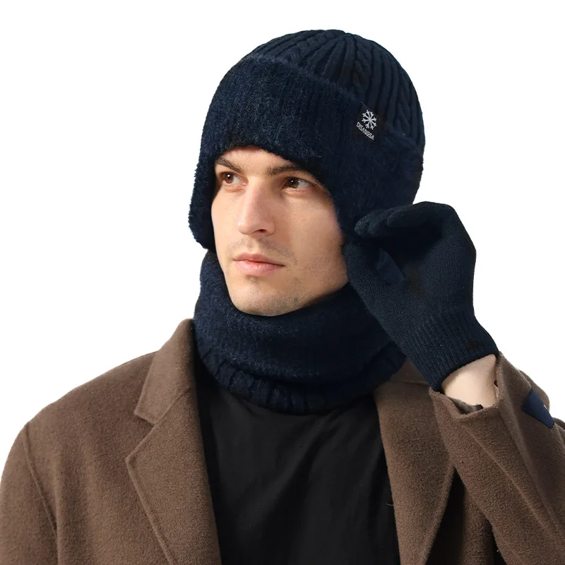 

New Winter Outdoor Cycling Warm Two Piece Hat Set for Men with Thick Plush Ear Protection and Neck Protection Knitted Woolen Hat