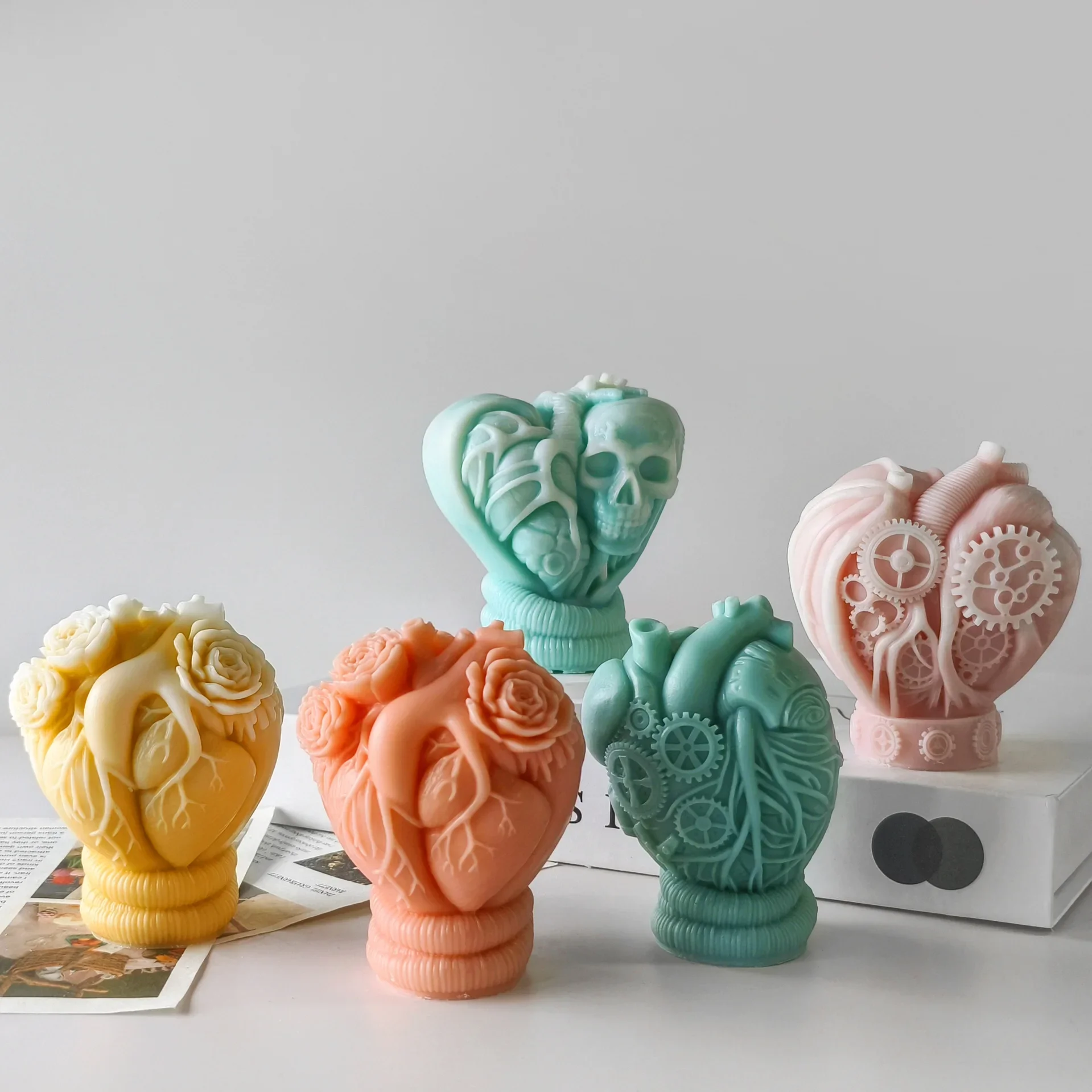 Handmade Aroma Candle Plaster Ornaments Molds DIY Human Heart Candle Making Supplies 3D Halloween Skull Hearts Silicone Mold
