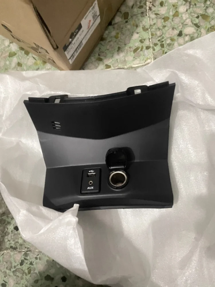 

Для NISSAN New QASHQAI New X-TRAIL автомобильный прикуриватель декоративная панель USB-панель розетка прикуривателя крышка пластины