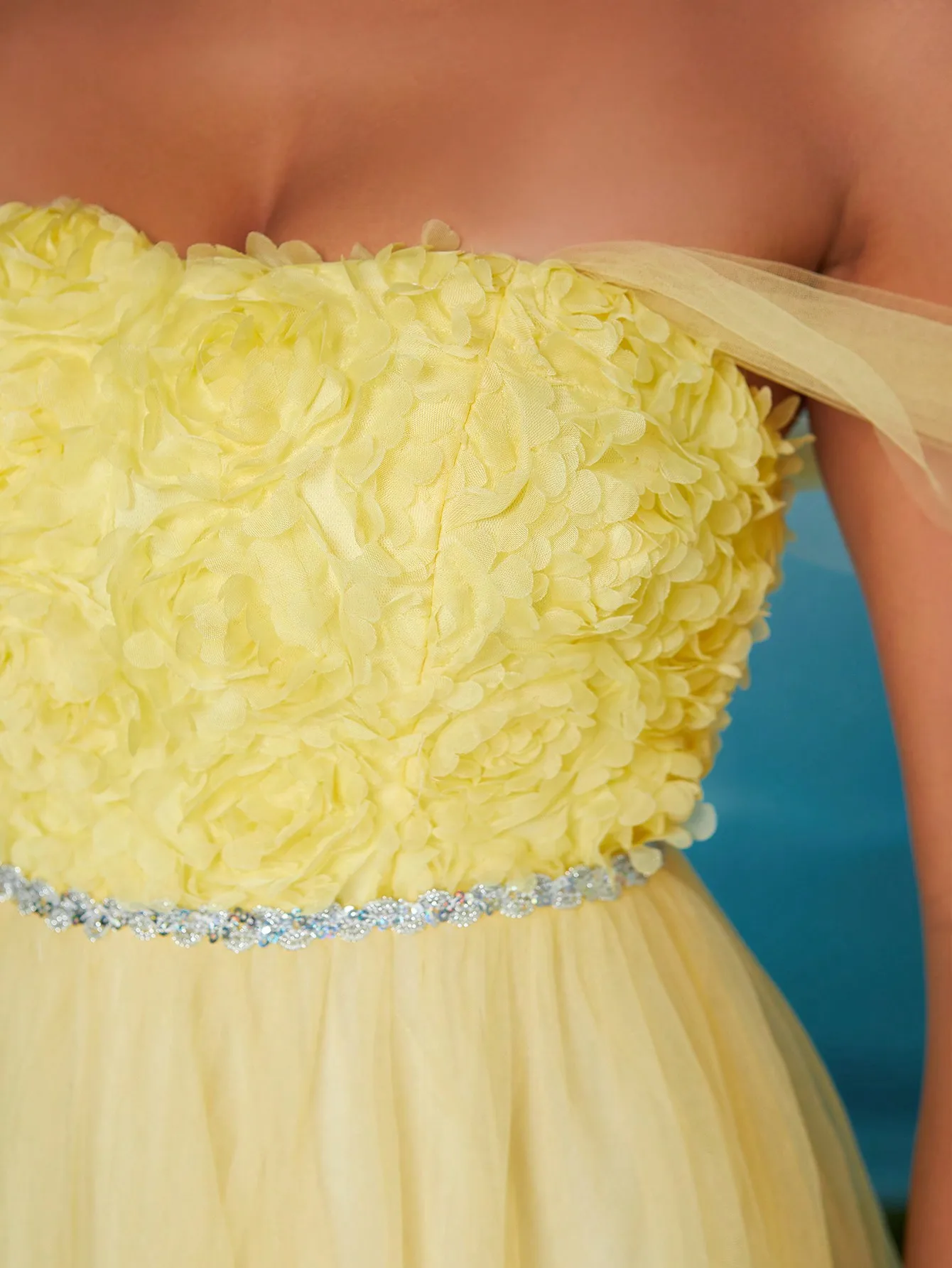 MGIACY Vestido grande de gaze de camada dupla bordado tridimensional com decote em I