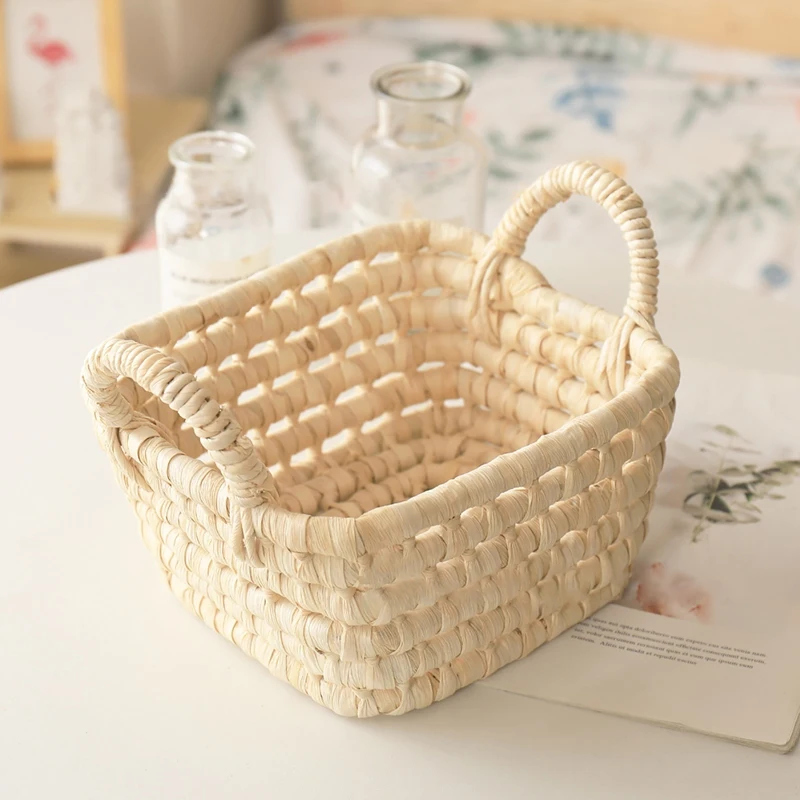 Handmade Straw Storage Basket Corn Husk Fruit Sundries Organizer Plant Box Straw Flower Pot With Handle