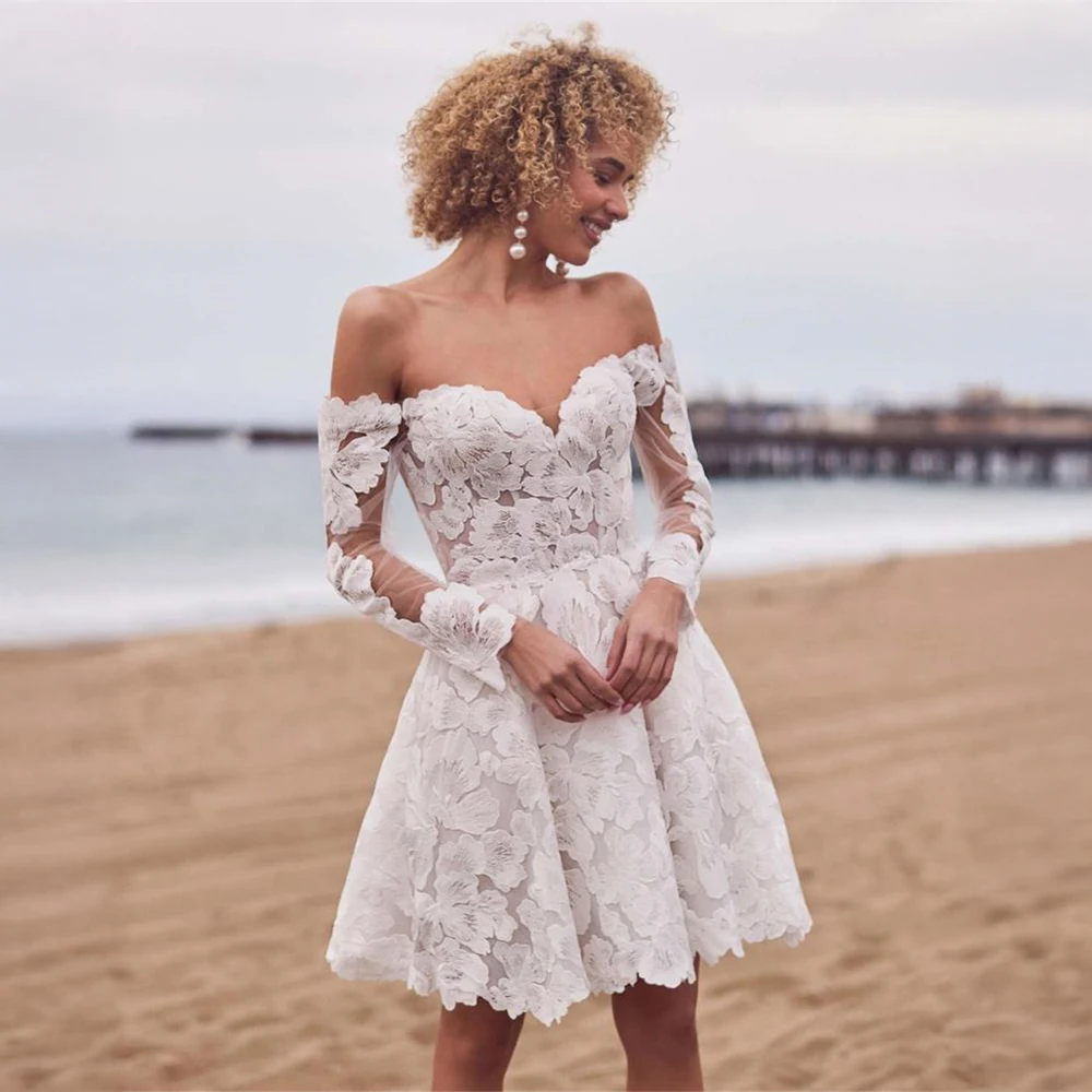 Real Older Brides Are Choosing This Glitter Lace Bridal Dress Here's Why It  Works Perfectly for