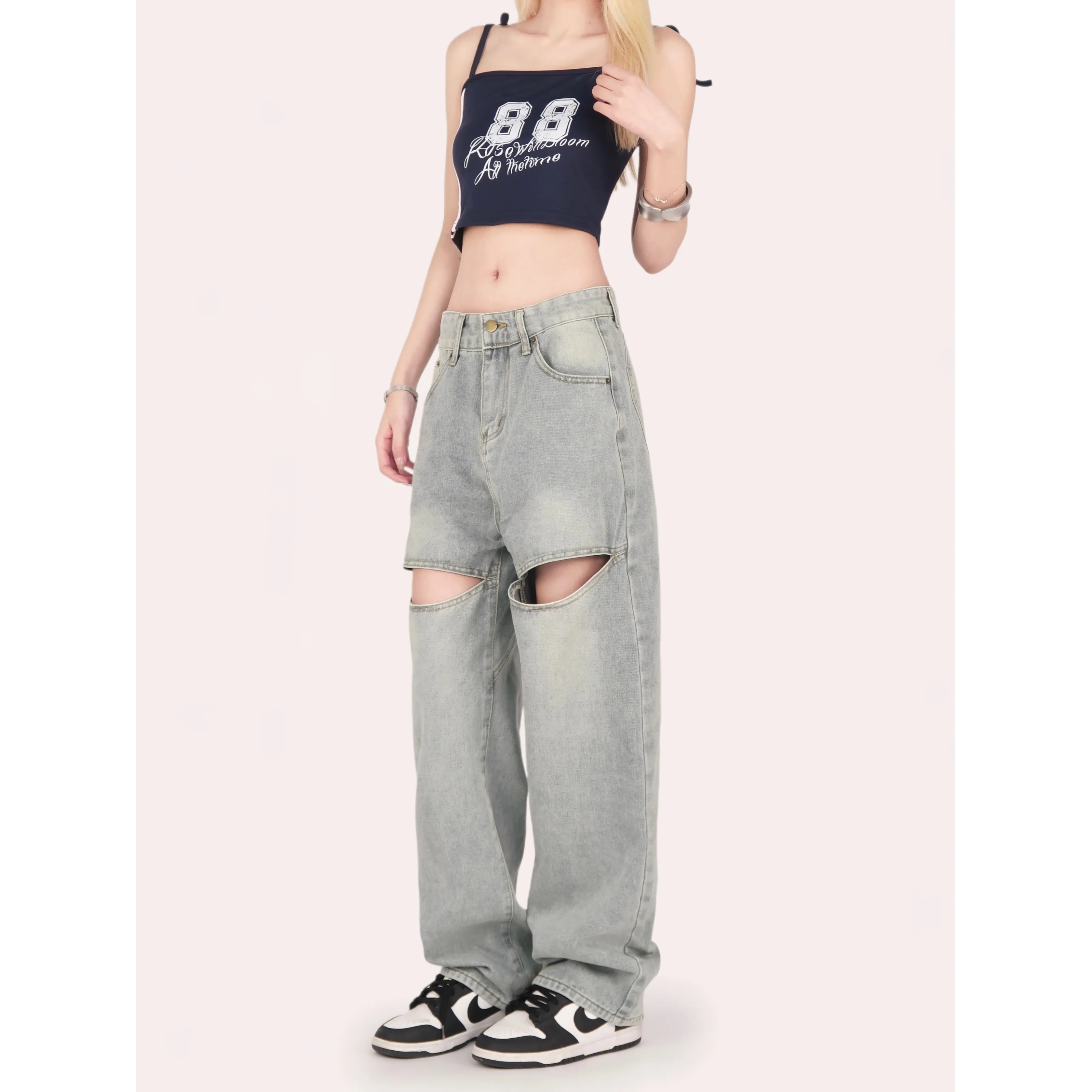 

Чувство дизайна: свободные женские широкие джинсы с завышенной талией, летние утягивающие брюки, универсальные перфорированные прямые брюки.