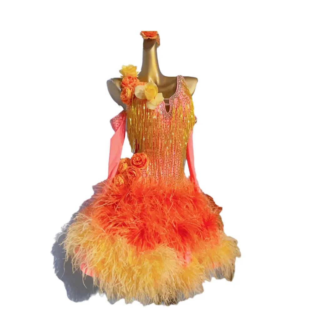 Abito professionale da ballo latino Abbigliamento professionale da palcoscenico standard da donna con coda soffice bicolore personalizzato di fascia alta