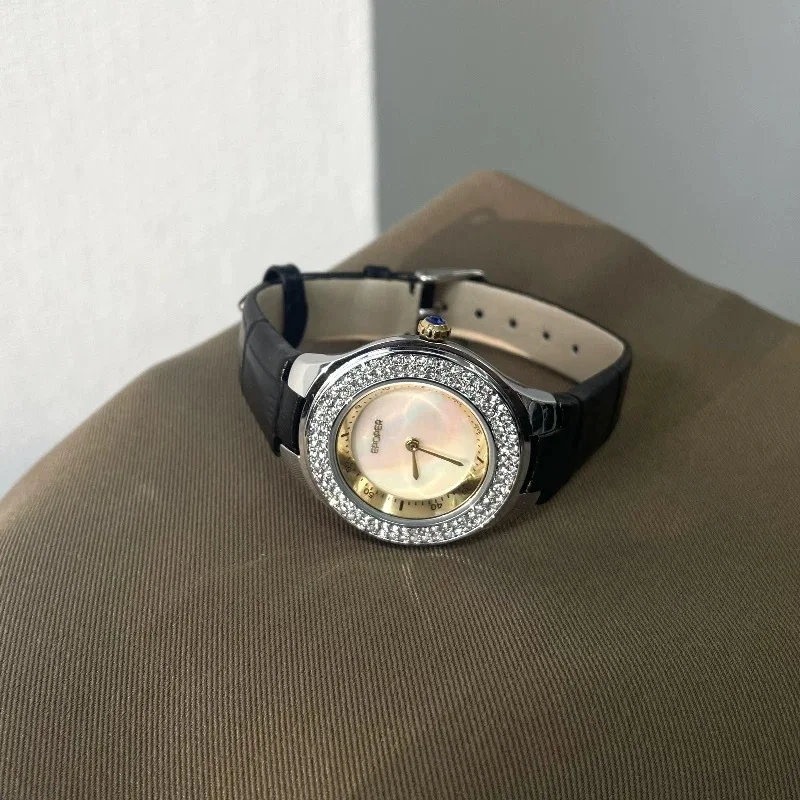 2026 New Surround Dial Women Watch Business Classic Popular High Sense Waterproof Quartz Expression For Human's Day Gift Summer