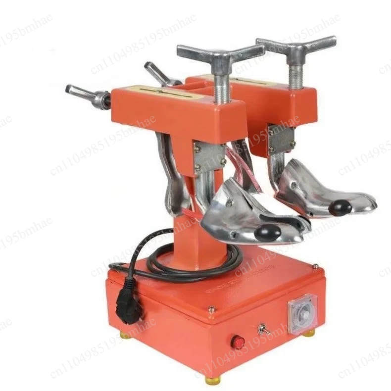 Shoe leather stretching machine with motor as core component