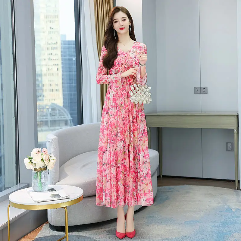 Broken Flower Chiffon dress women's 2022 early spring new style temperament large waist slim holiday dress