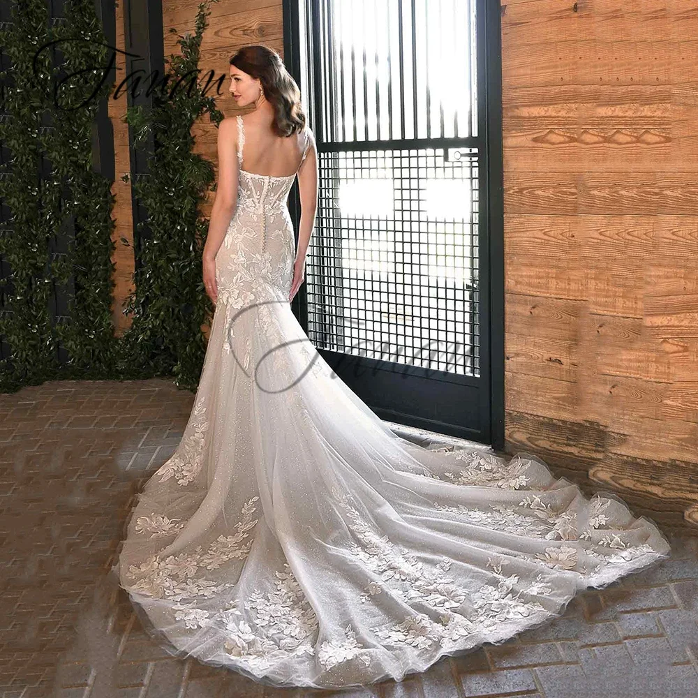 Abiti da sposa personalizzati con applicazioni di pizzo a sirena con scollo a cuore senza spalline senza spalline Sweep Train Abito da sposa abiti da sposa