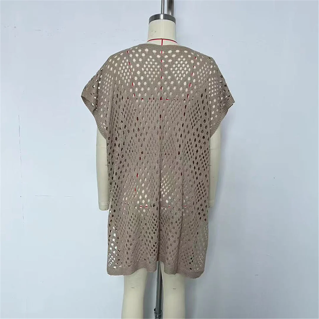 Kurzarm-Tunika mit Aushöhlungen, einfarbig, gehäkelt, gestrickt, Strand-Cover-up, Strandkleid, Strandmode, Damen V8535 – Detail 17