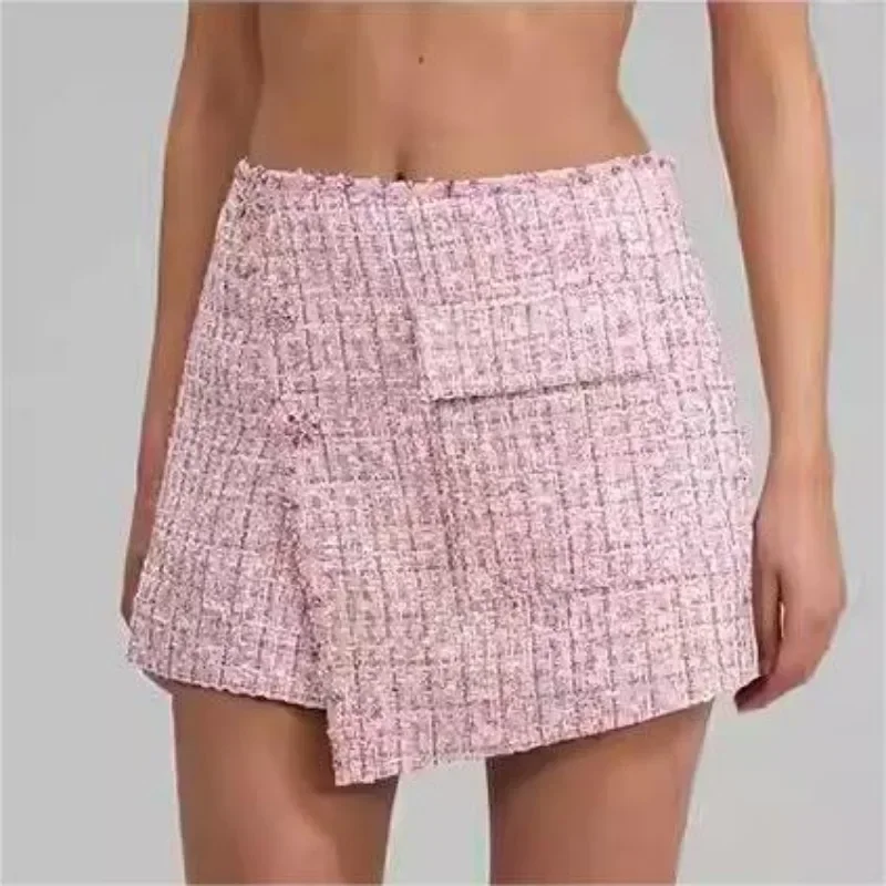 2024 Early Spring Pink Tweed Short Crew Neck Diamonds Jacket Shorts Woman Set