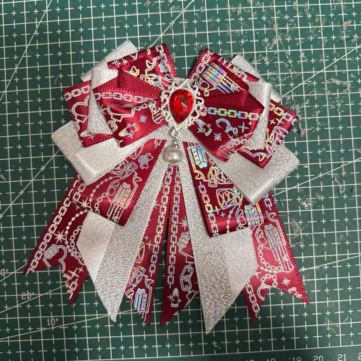 Luxuriöse Strass-Goldfolien-Schmetterlings-Schleife Konzert-Stützstab-Anhänger Alltags-Damenkleid Lolita JK Hemd-Brosche Korsage Requisite – Detail 4