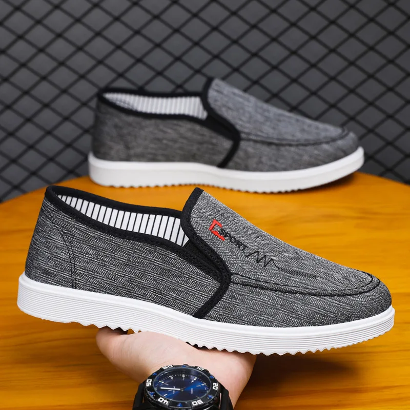 Spring Summer New Canvas Shoes Men Fashion Loafers Versatile Casual Shoes