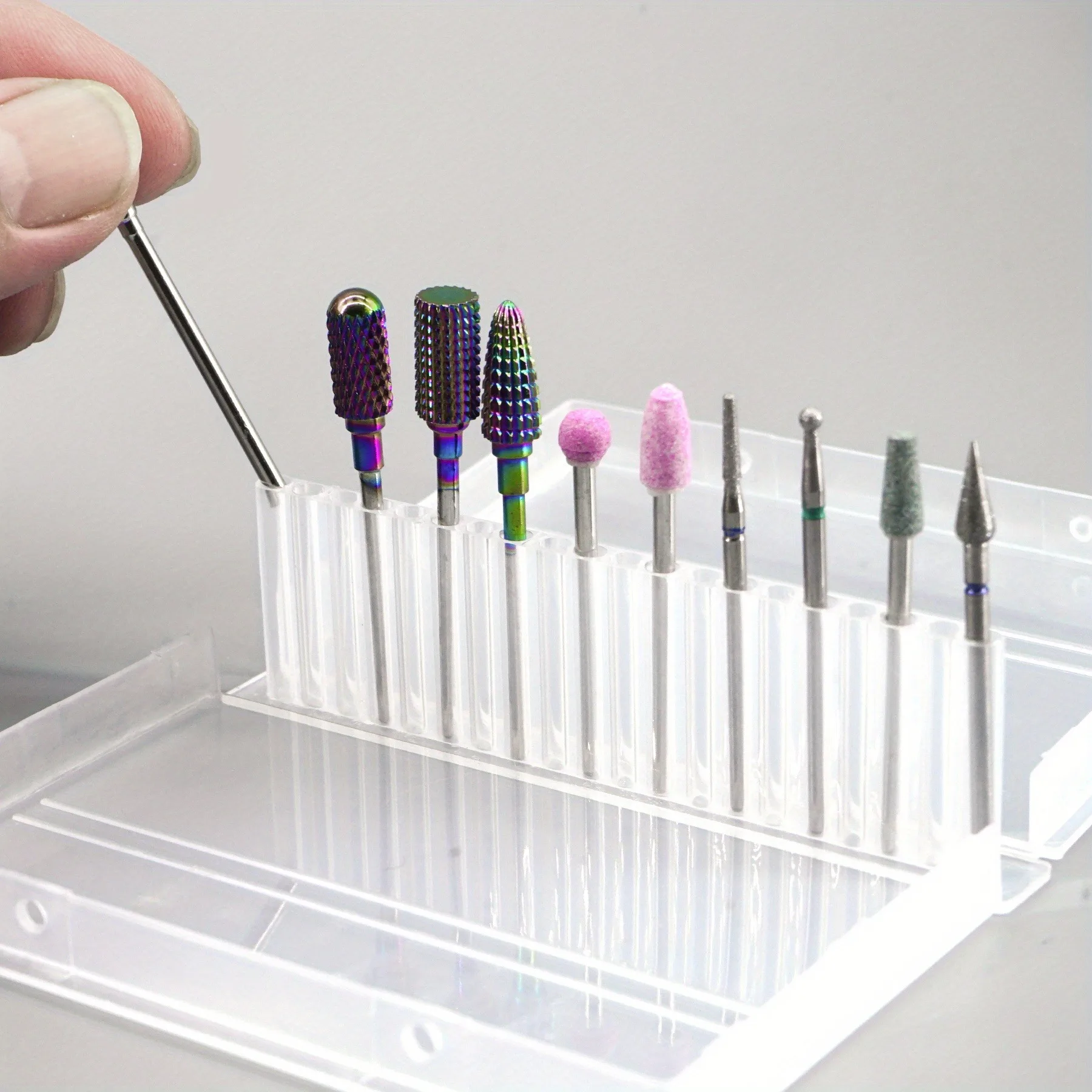 กล่องเก็บเครื่องมือพลาสติกขนาดเล็ก 20 ช่อง กล่องใส่ชิ้นส่วนพลาสติกแบบหมุนได้ สำหรับเก็บดอกสว่าน ดอกกัด และอุปกรณ์ทำเล็บ