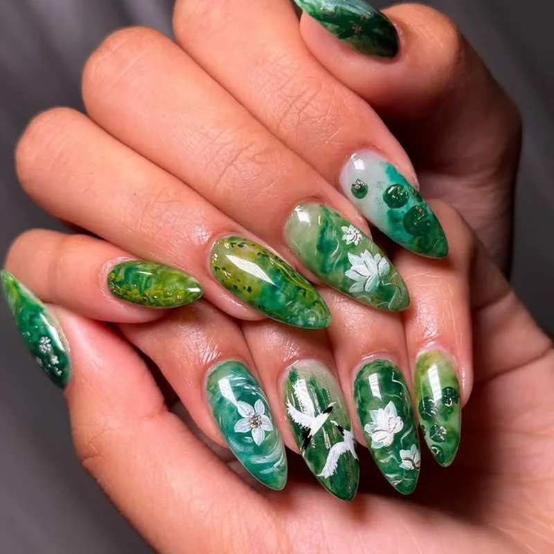 

24Pcs False Nails Spring/Summer Collection—Lotus-Inspired Soft Green Almond-Shaped Press-On Nails Perfect As A Gift for Girls