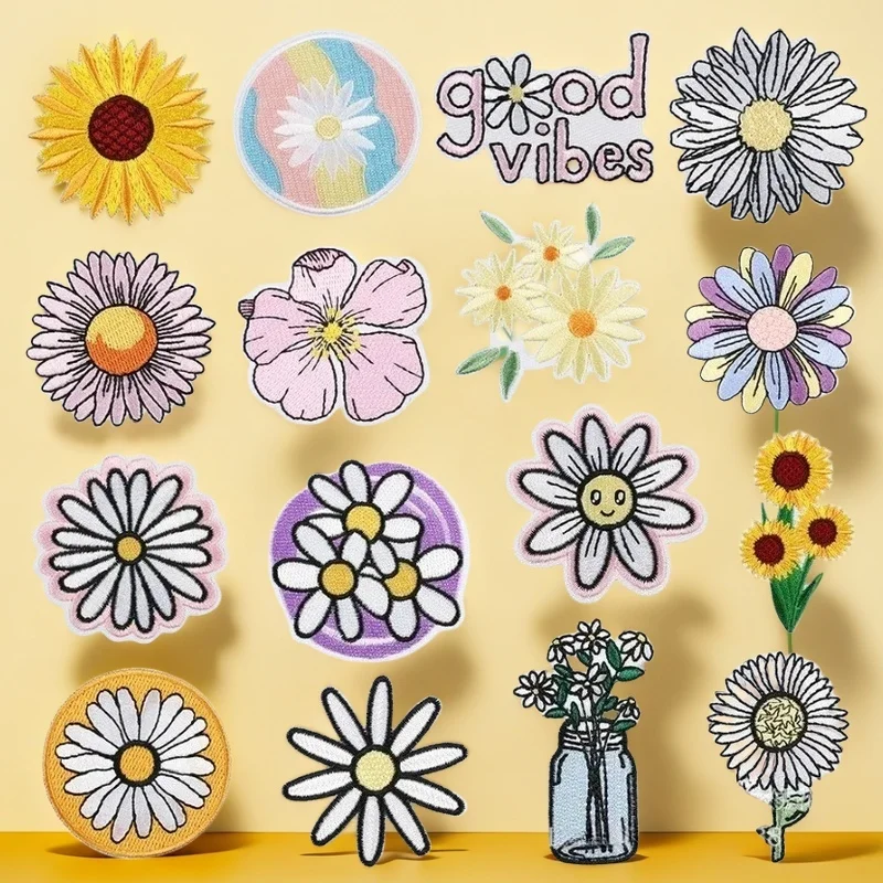 مجموعة ملصقات قماش مطرزة بالزهور الجديدة، ملصق رقعة تزيين الملابس، ملصق تطريز نقل الحرارة على شكل أقحوان كرتوني
