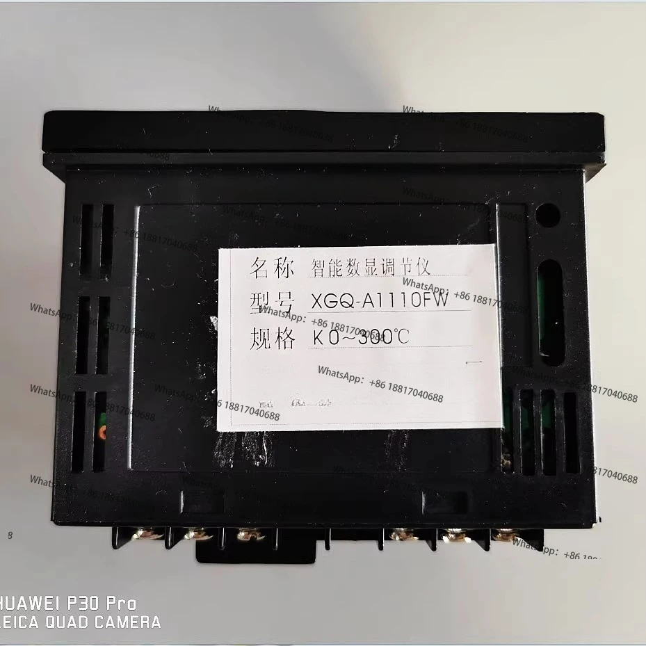 XGQ~ A1110FW K 0~ 300.C Temperature Controller Adjuster