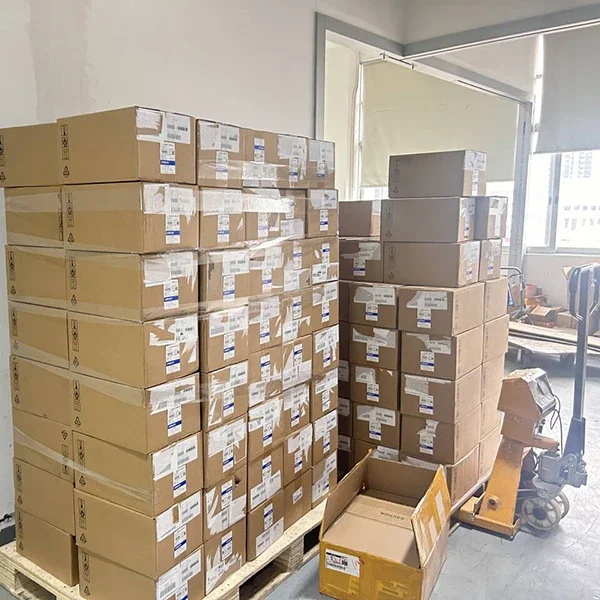 New NewIndustrial Control Programmable Controller PLC CPU Unit CP1E-E60SDR-A CP1EE60SDRA