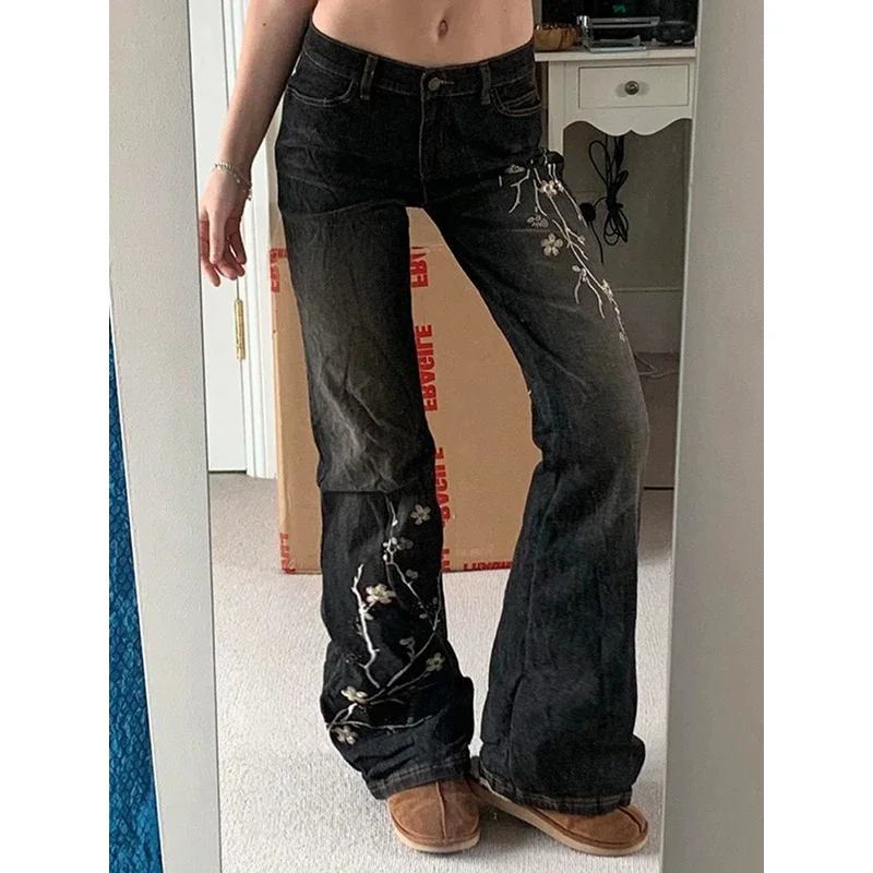 Y2k Denim Fared Jeans Women Low Rise Straight Full-length Jean Embroidery High Street Casual Dragging Fashion Pants Chic Flower